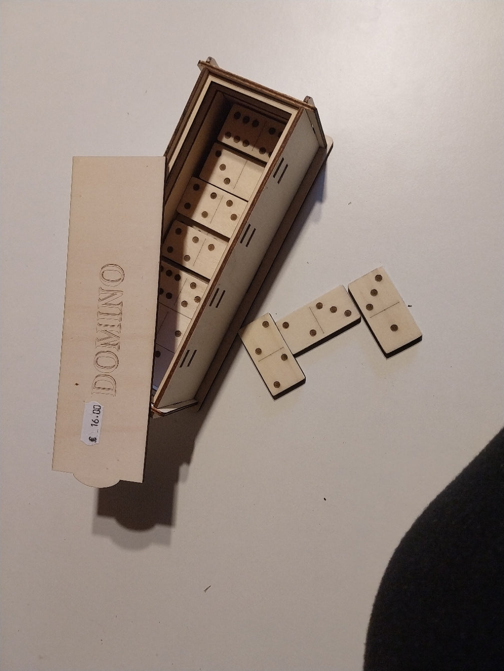 Jeux de société - jouets - enfant + 3 ans