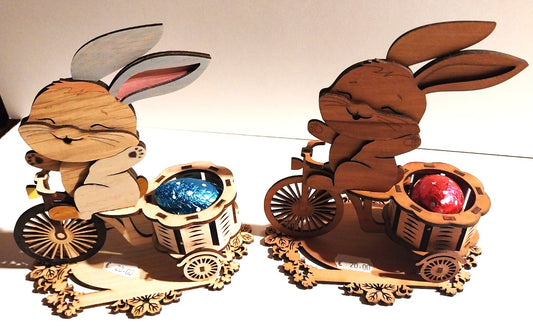 lapin en vélo